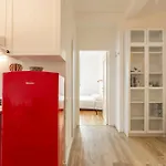 Lägenhet Tanaro Quiet One Bedroom By Halldis