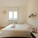 Tanaro Quiet One Bedroom By Halldis Lägenhet Milano