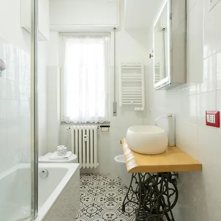 Tanaro Quiet One Bedroom By Halldis Apartament *
